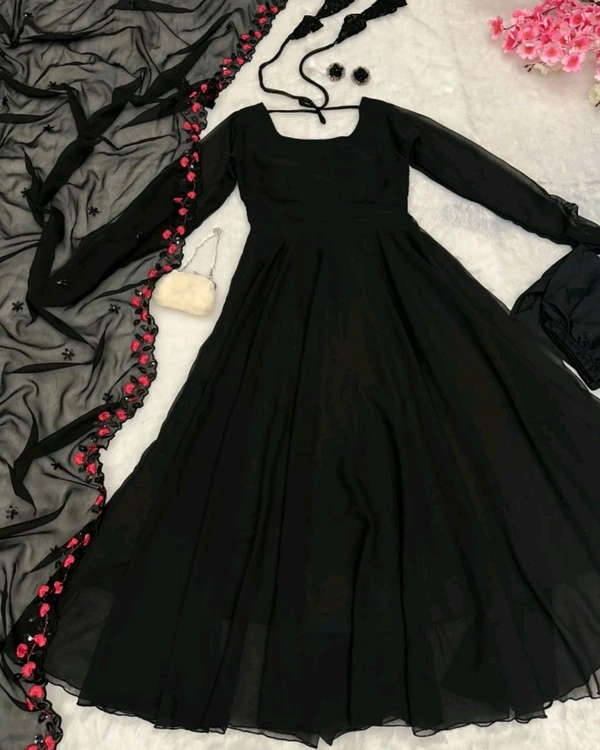 Elegance with Modern Exclusive Anarkali Design 🌸 - S, Black
