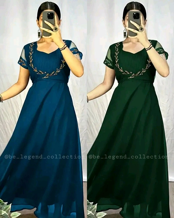 Wear in 2ways ❤️ Gown + Removable coat - Green, XL