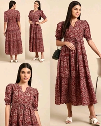 Beautiful pure cotton Full Length Gown - L