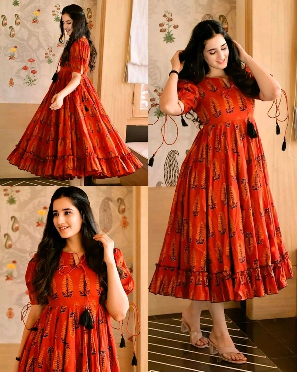 Pretty Women Gowns - Guardsman Red, S