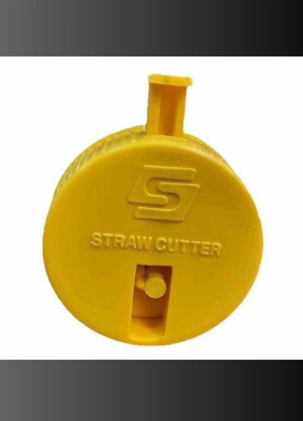 STRAW CUTTER