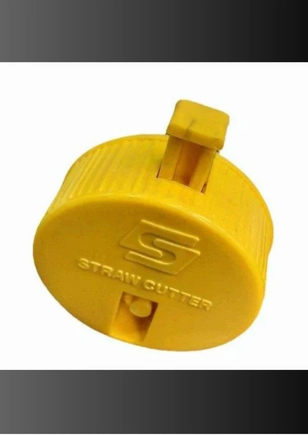 STRAW CUTTER