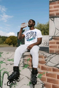 Skater Graffiti Tee - White, Xxl