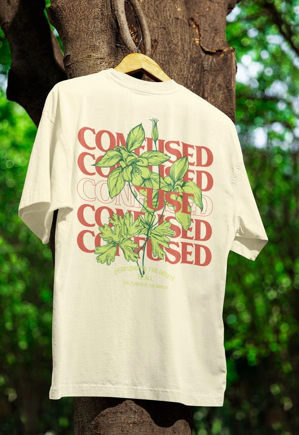 Embrace 🌿 Nature's Fashion Confused Tee - off white, Xl