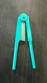 Palam Nut Cracker 7inch, Multi Colour
