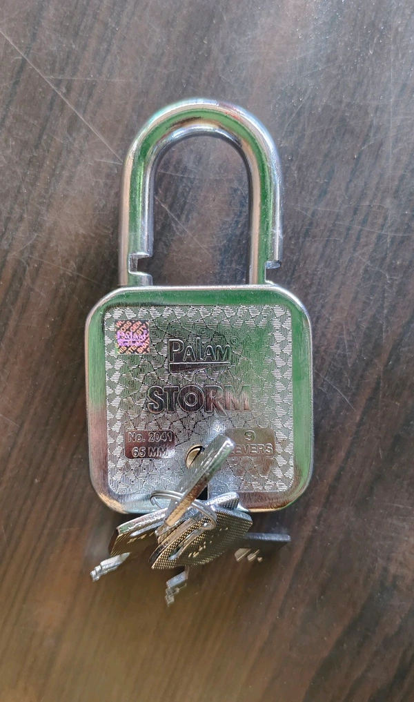 Palam Storm 65mm. Double Lock with 4key.