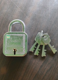 Palam Storm 65mm. Double Lock with 4key.