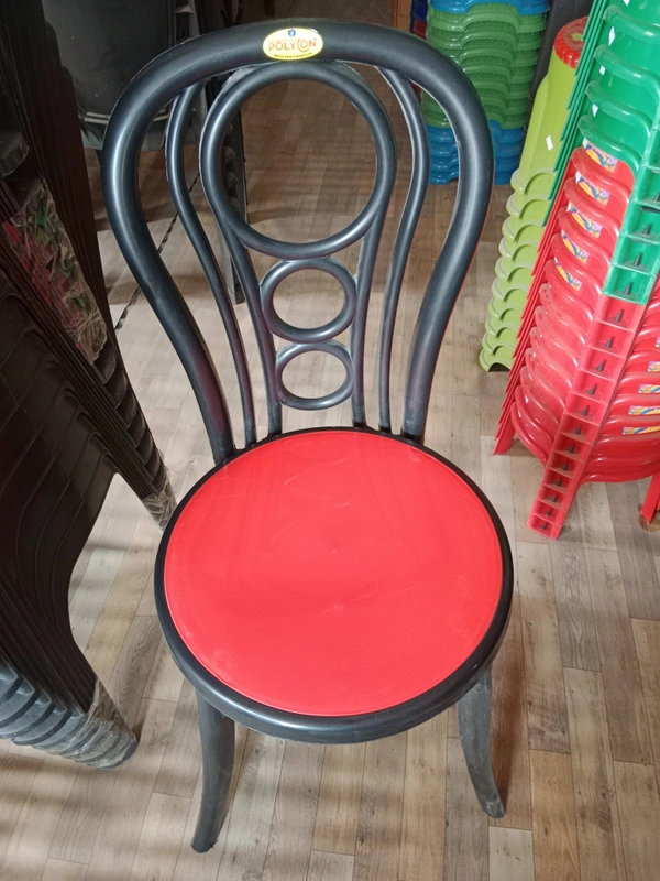 Polyon Plastic Chair  - red black