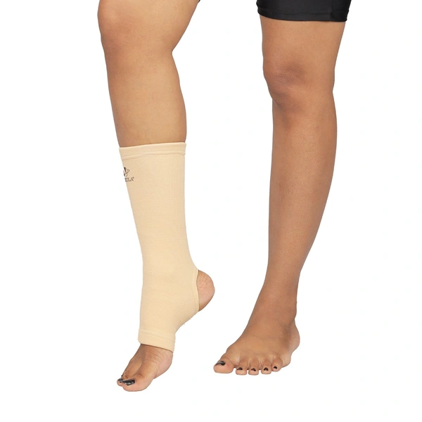 Nebula Orthosys ELASTIC ANKLE SUPPORT 4 WAY (PAIR) - Medium, Cream
