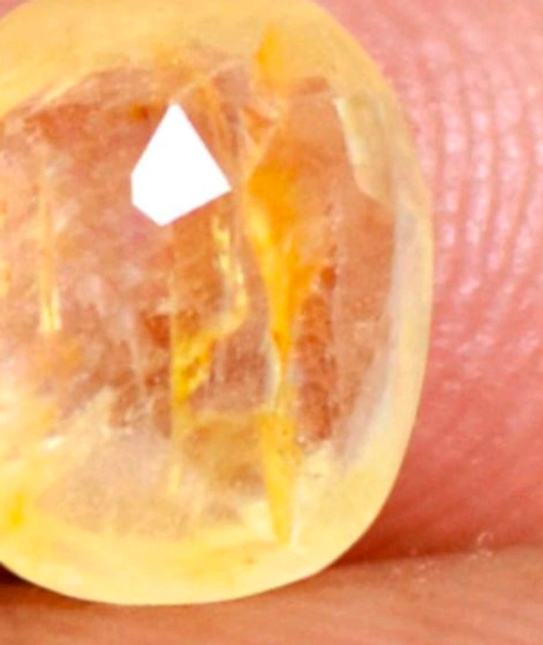 Natural Yellow Sapphire Stone (Certified by GIA / IGJTL / IGI ) Ceylon Mines Pukhraj Stone Unheated UntreatedCODE = Pukhraj19067 - Gold