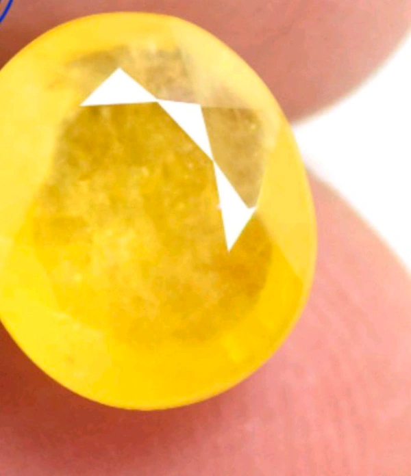 Natural Yellow Sapphire Stone (Certified by GIA / IGJTL / IGI ) Ceylon Mines Pukhraj Stone UntreatedCODE = Pukhraj19185 - Yellow