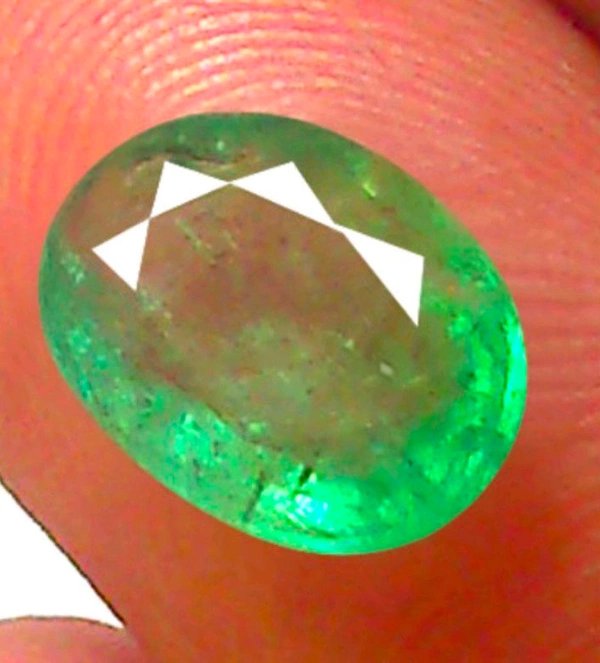 Natural Emerald Stone (Certified by GIA / IGJTL / IGI ) Zambia Mines Panna Stone Unheated UntreatedCODE = Emerald3156 - Green