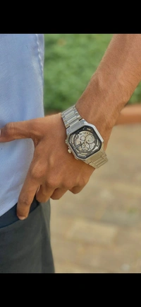 V9 COLLECTION 