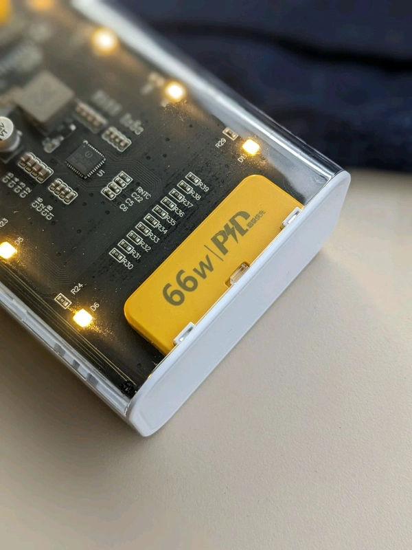 PUNK POWERBANK