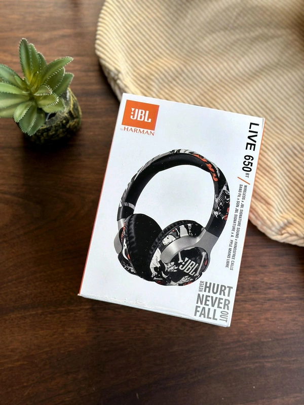 JBL LIVE 650