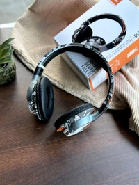 JBL LIVE 650