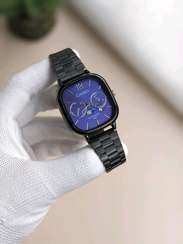 CASIO OVAL DESIGN DIAL - Ultramarine