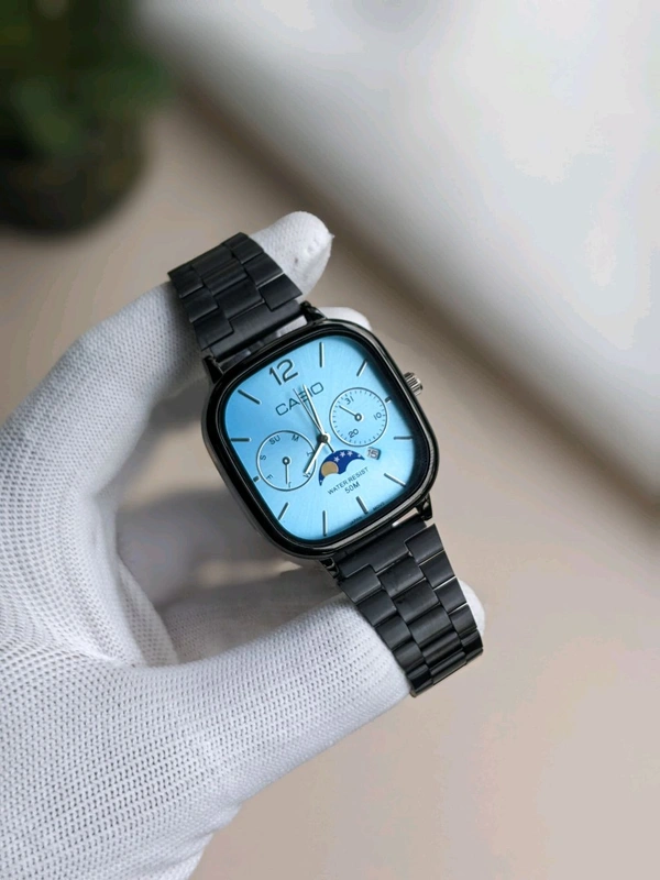 CASIO OVAL DESIGN DIAL - Ultramarine