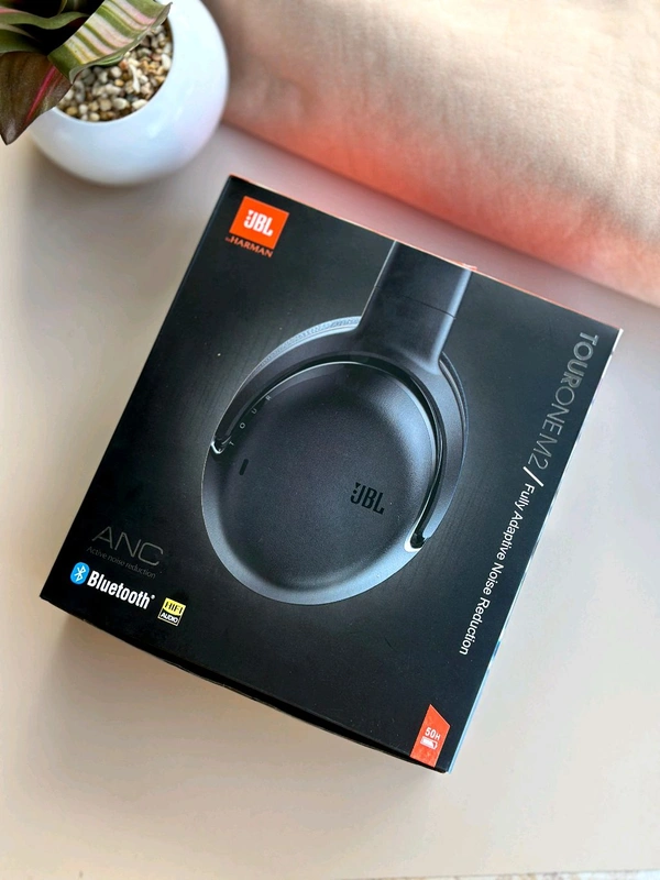 JBL TOUR ONE M2 HEADPHONE