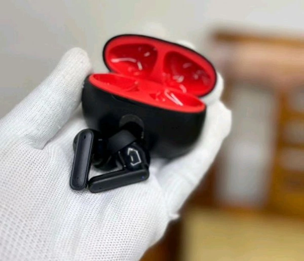 BOAT AIRDOPES 190 - Black