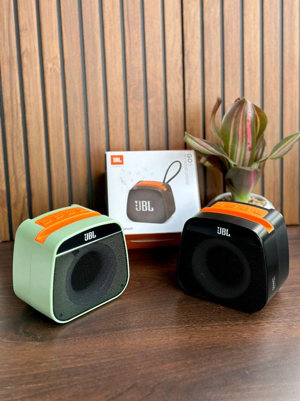 JBL GO5 - Black