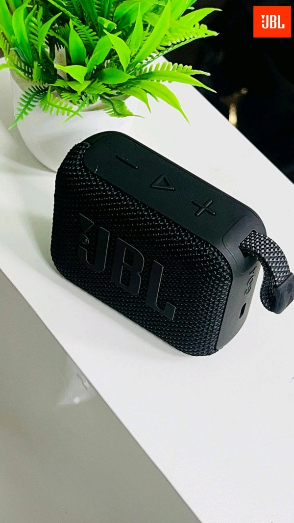 JBL GO4 - Black