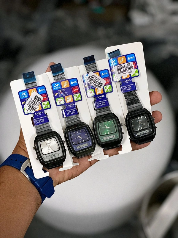Casio  - White