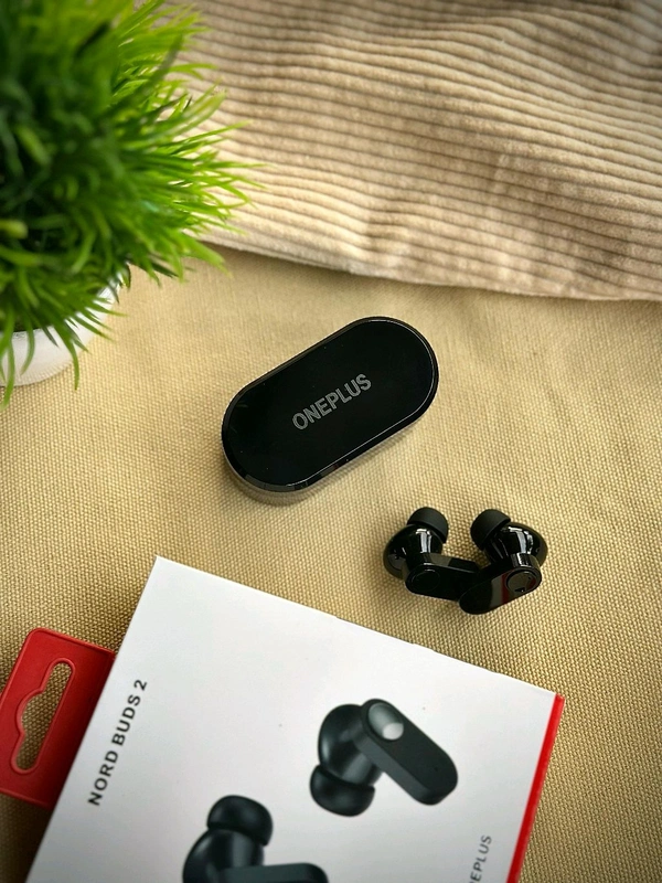 ONEPLUS - Black