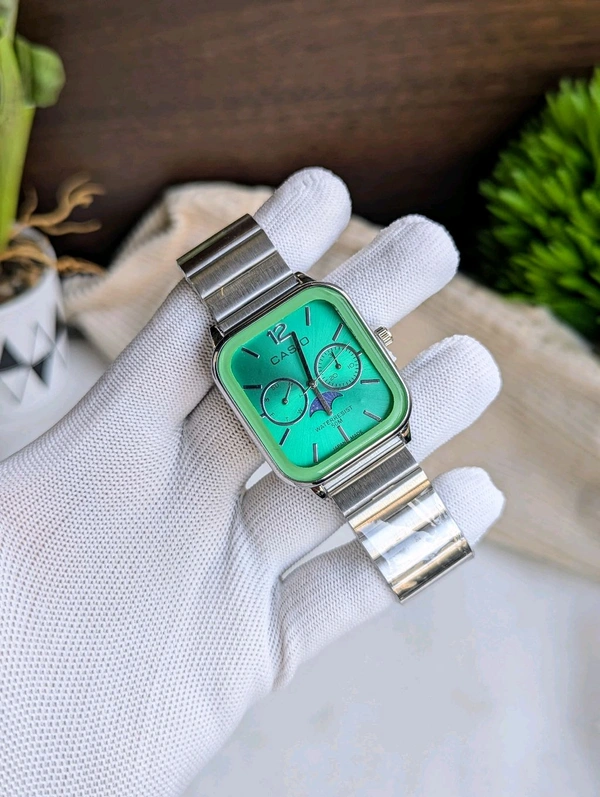 CASIO SQUARE - Screamin' Green