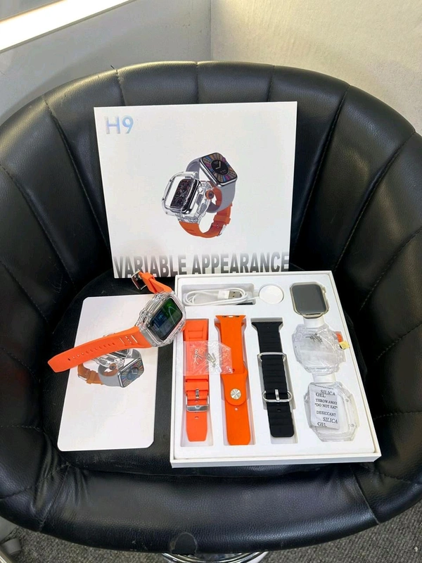 RICHARD MILLE DESIGN SMARTWATCH