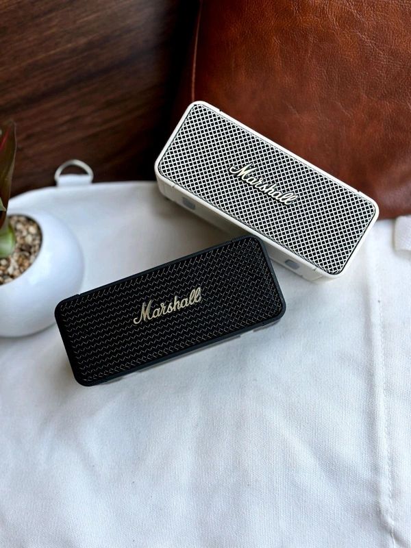 SMALL MARSHALL EMBERTON SPEAKER - White