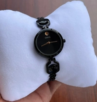 Gucci Women  - Black white