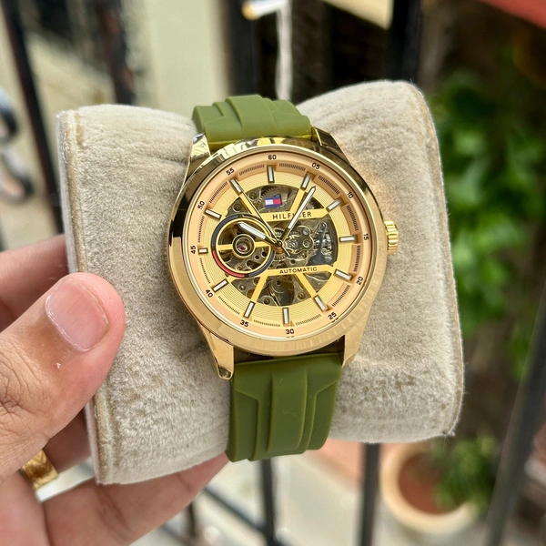 Tommy Hilfiger  - Japanese Laurel