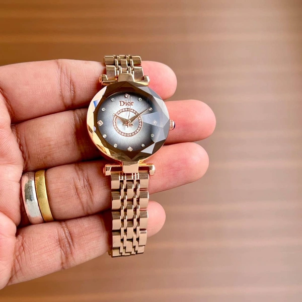 Lady Dior  - couper+ whitr