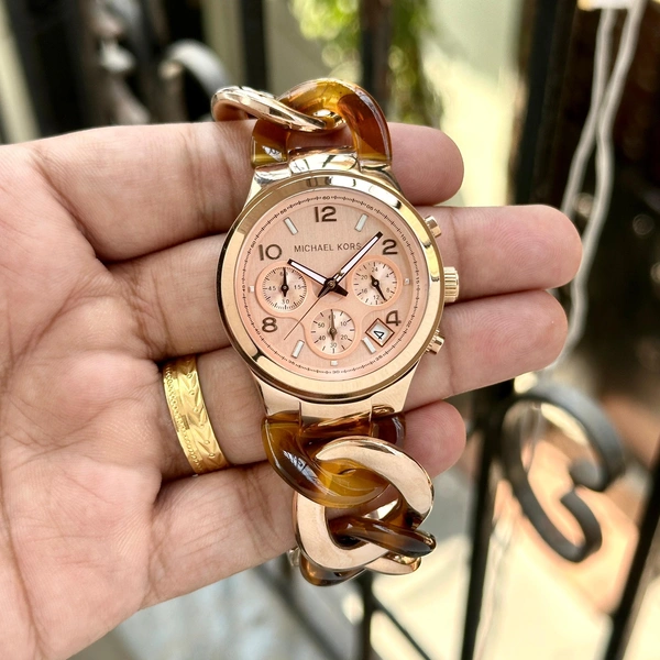 Michael Kore 4269 - Bourbon