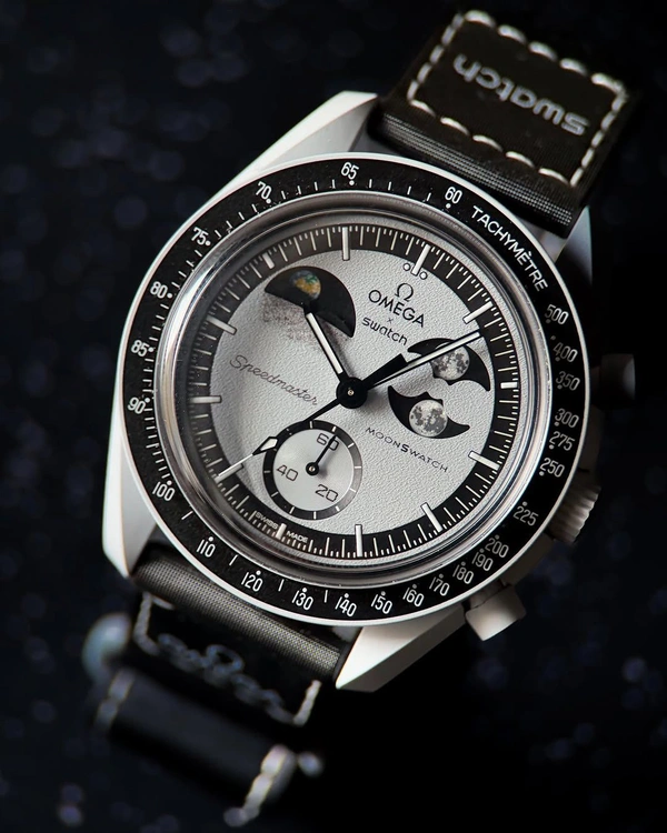 Omega X Swatch Moon watch A Cosmic 