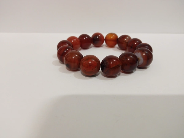 Meera Jewels Beads Bracelet - Flush Mahogany, Onyx