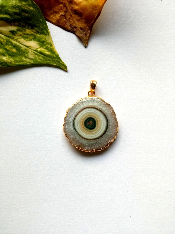Meera Jewels Geode Pandents (Agate)  - Silver, Agate
