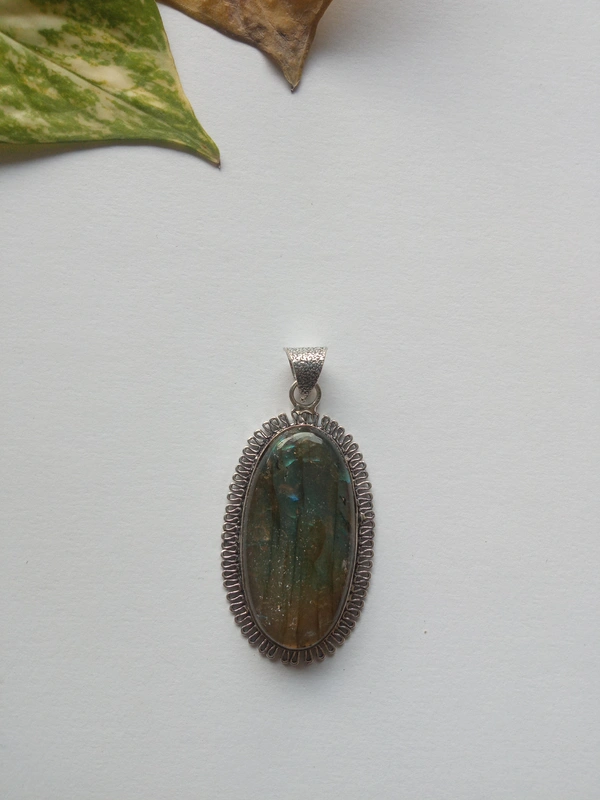 Meera Jewels Stone Pandents - Allports, Labradorite