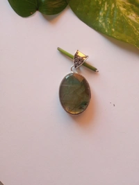 Meera Jewels Premium Pandents - Blue Bayoux, Labradorite with Metal Carving