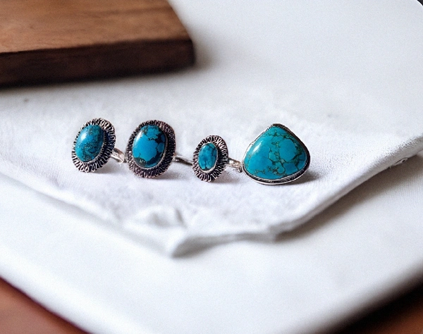 Meera Jewels Stone Rings - Science Blue, Adjustable, Blue Azurite