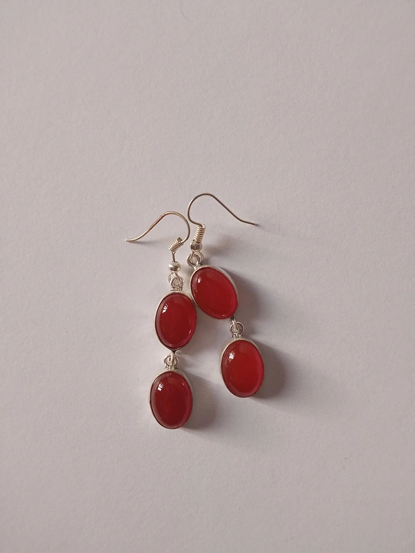 Meera Jewels Rose Quartz Earring - Red Onyx