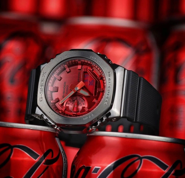 G-SHOCK JAPAN GM-2100  - RED