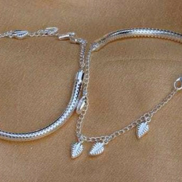 Sizzling Graceful Women Anklets & Toe RingsBase  - india, 5.0
