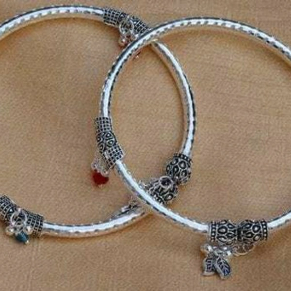 Sizzling Graceful Women Anklets & Toe RingsBase  - india, 5.0