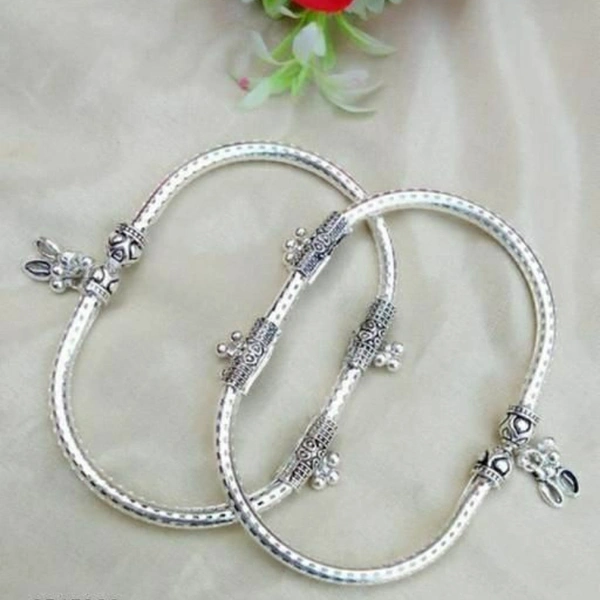 Twinkling Graceful Women Anklets - india, 5.0