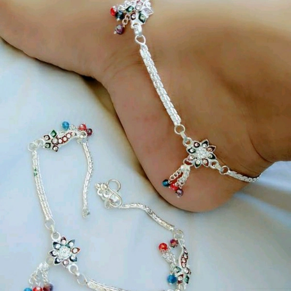 Charming Oxidized chain anklets - india, 5.0