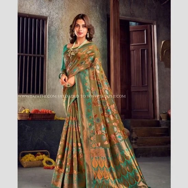 Fancy Fast Sarees Henth Life