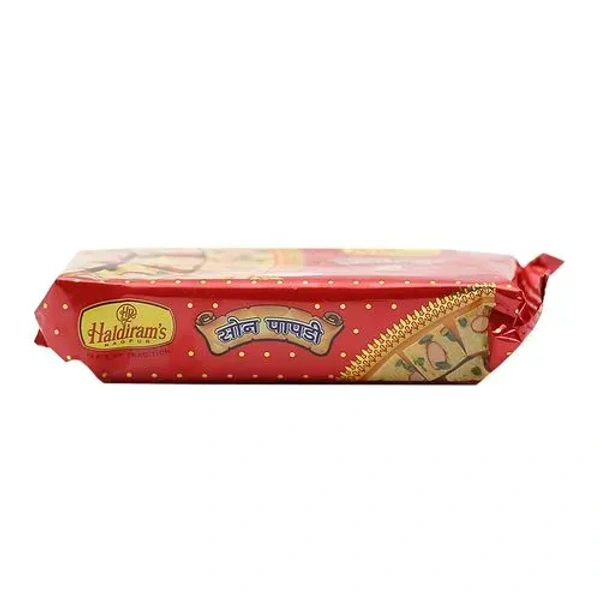 Haldiram's Soan Papdi Blended With Natural Cardmom, 100g - 100g