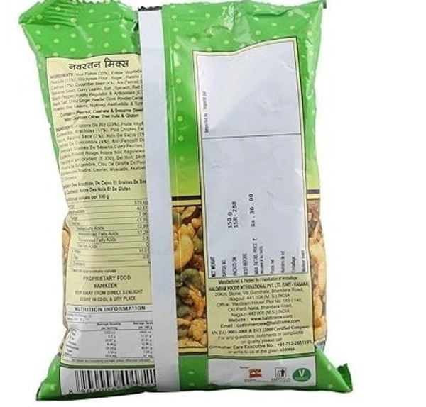 Haldiram's Indian Snacks Navratan Mix, 150g - 150g